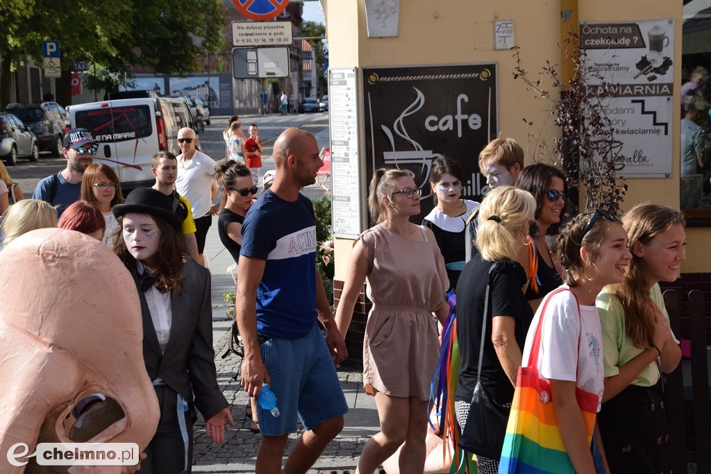 Aktorzy z A3 TEATR poznawali zmysły z publicznością