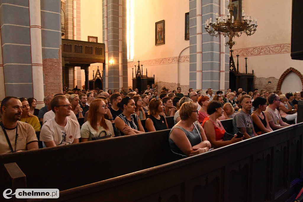 Projekt Specjalny BABADHATI: koncert w kościele gimnazjalnym