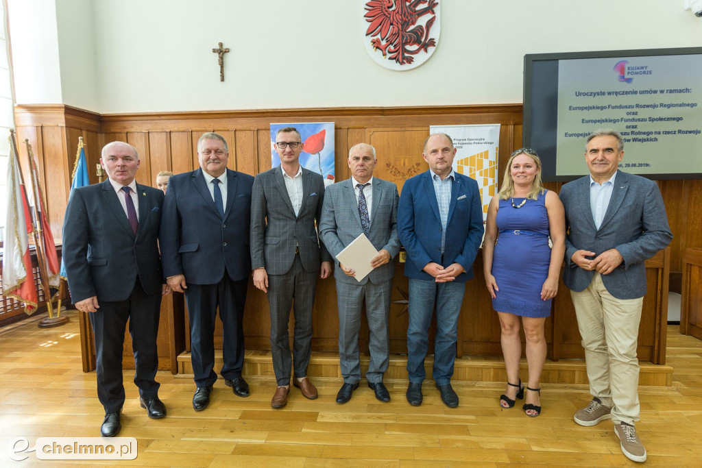 Nowe umowy RPO i PROW: polityka senioralna, biznes na wsi