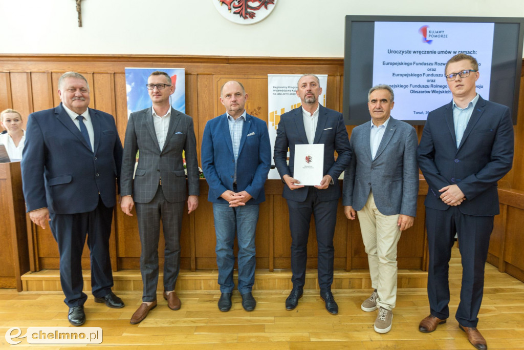 Nowe umowy RPO i PROW: polityka senioralna, biznes na wsi
