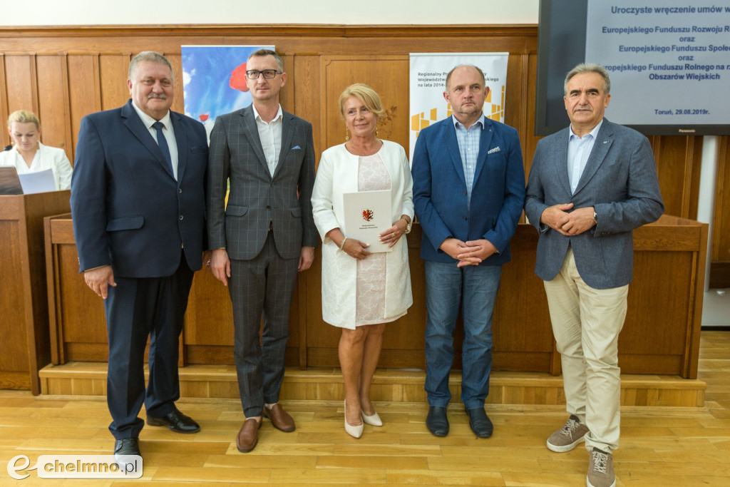 Nowe umowy RPO i PROW: polityka senioralna, biznes na wsi