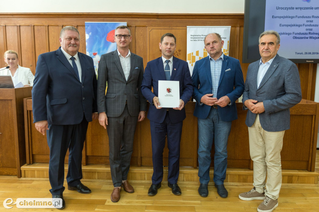 Nowe umowy RPO i PROW: polityka senioralna, biznes na wsi