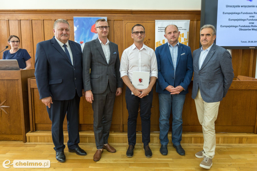 Nowe umowy RPO i PROW: polityka senioralna, biznes na wsi