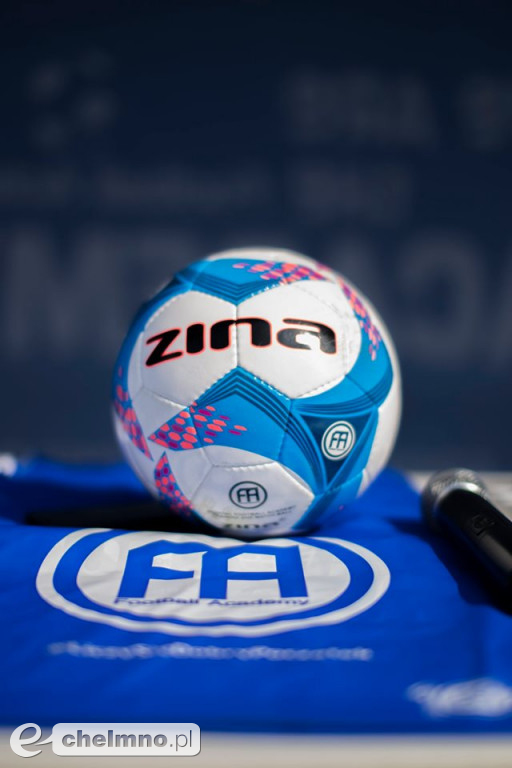 Start Football Academy Chełmno na stadionie miejskim