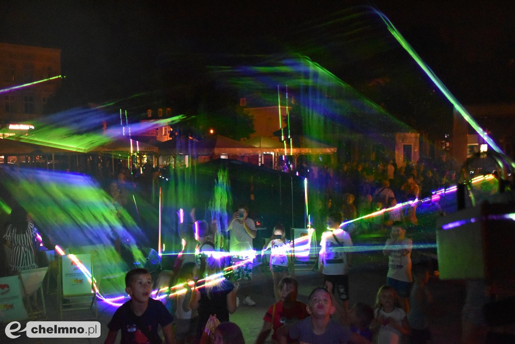 Zakończenie wakacji: koncert Kawalca, występy i laserowy pokaz świateł