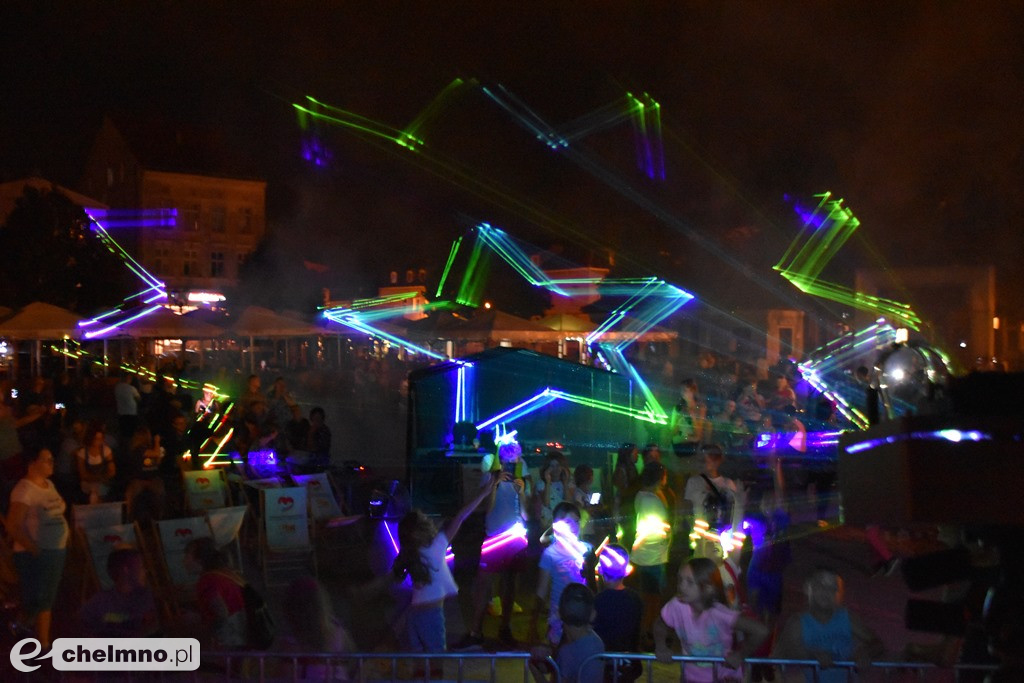 Zakończenie wakacji: koncert Kawalca, występy i laserowy pokaz świateł