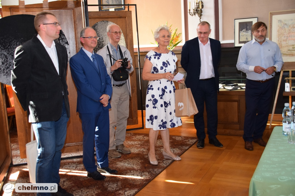 Uroczyste otwarcie wystaw o tematyce papierniczej