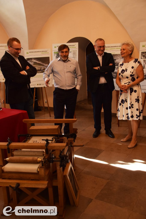 Uroczyste otwarcie wystaw o tematyce papierniczej