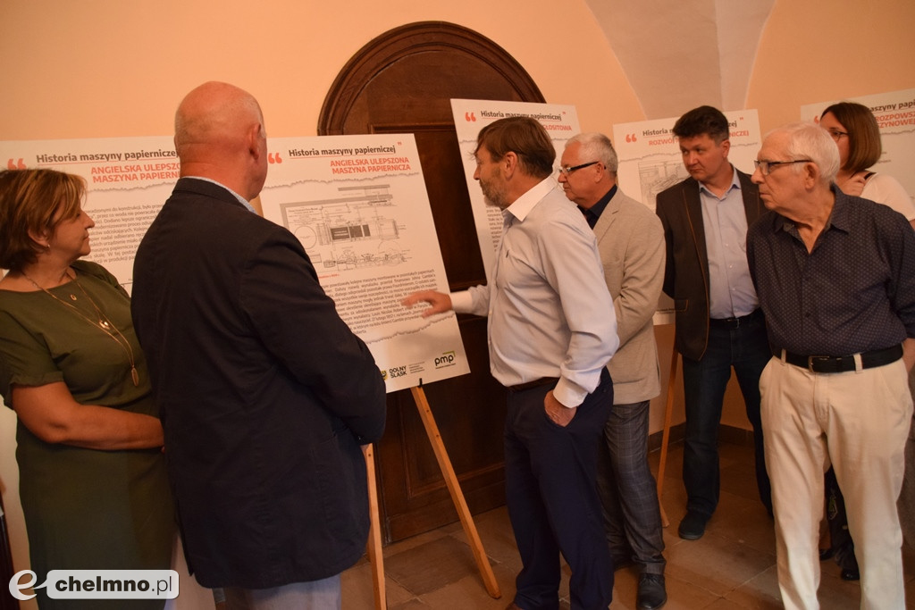 Uroczyste otwarcie wystaw o tematyce papierniczej