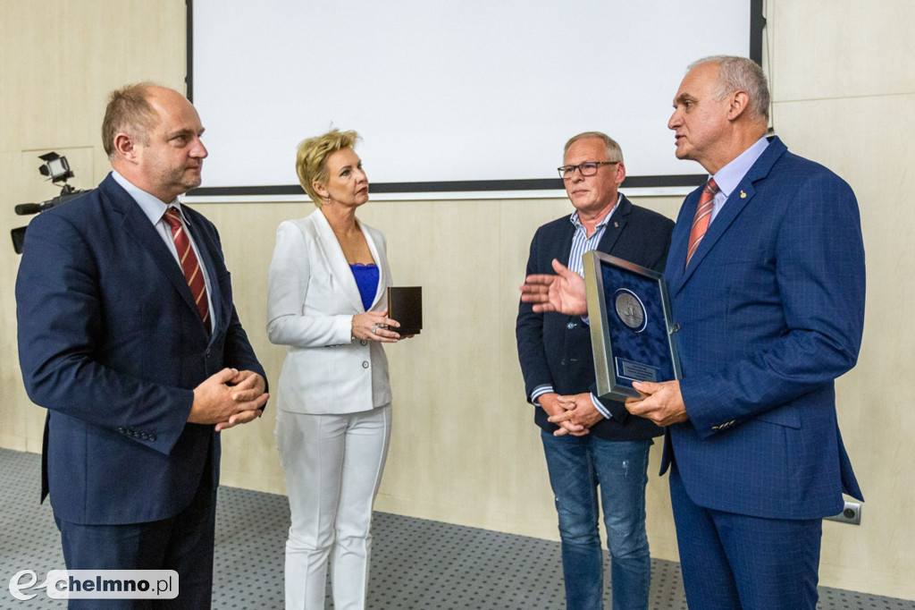 Uroczystość wręczania medali za ochronę zabytków