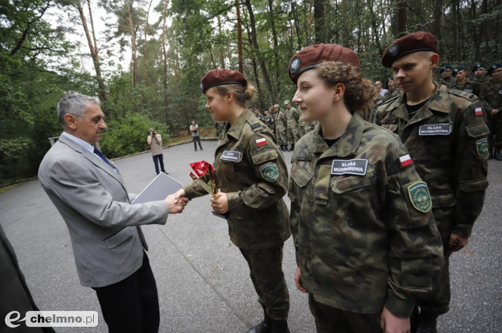Hołd Sybirakom!