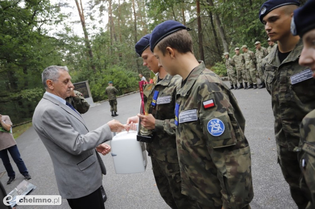Hołd Sybirakom!