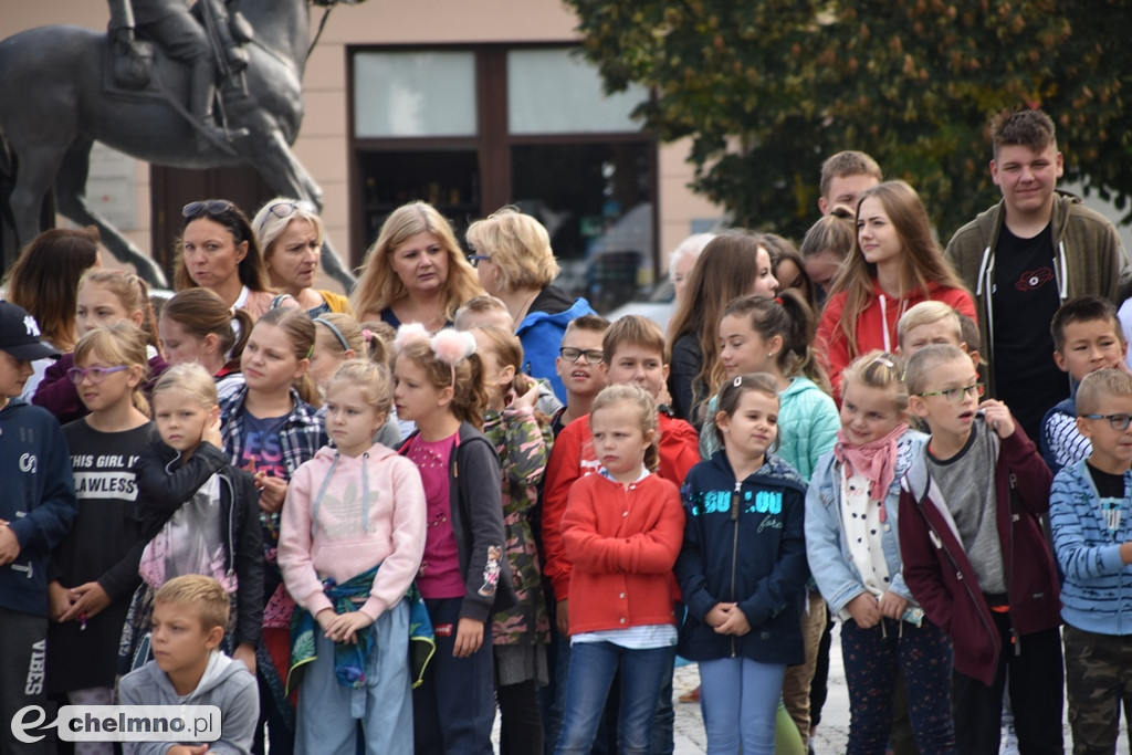 Zderzenie dwóch aut na chełmińskim Rynku