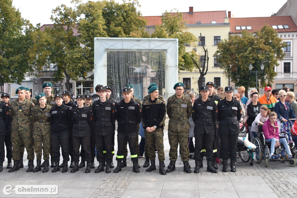 Zderzenie dwóch aut na chełmińskim Rynku