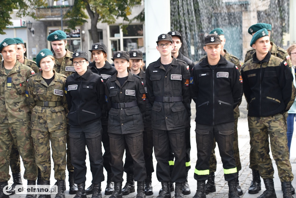 Zderzenie dwóch aut na chełmińskim Rynku