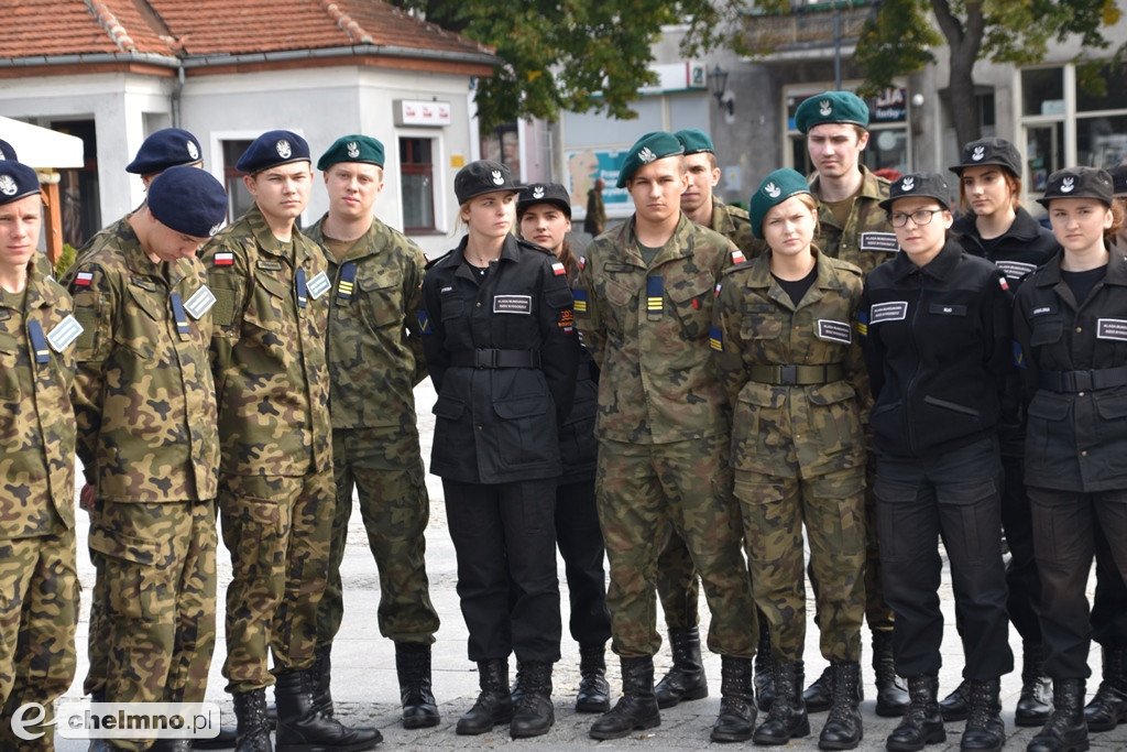 Zderzenie dwóch aut na chełmińskim Rynku