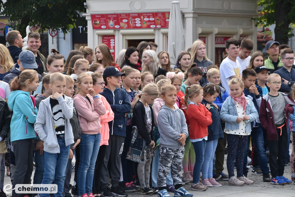Zderzenie dwóch aut na chełmińskim Rynku