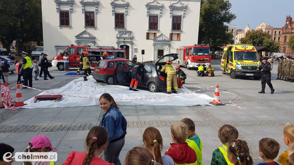 Zderzenie dwóch aut na chełmińskim Rynku