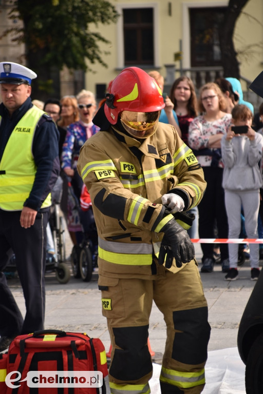 Zderzenie dwóch aut na chełmińskim Rynku