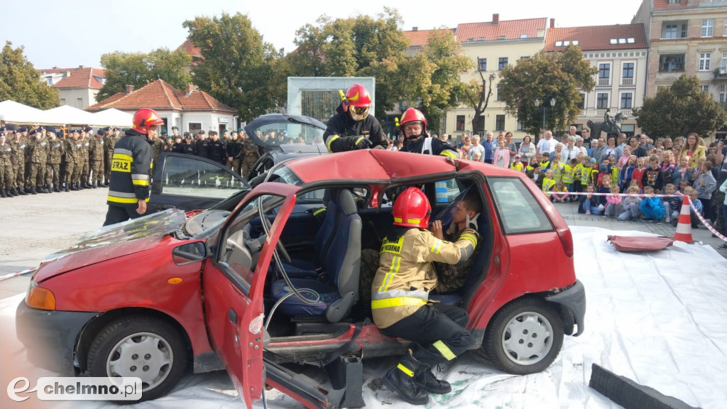 Zderzenie dwóch aut na chełmińskim Rynku