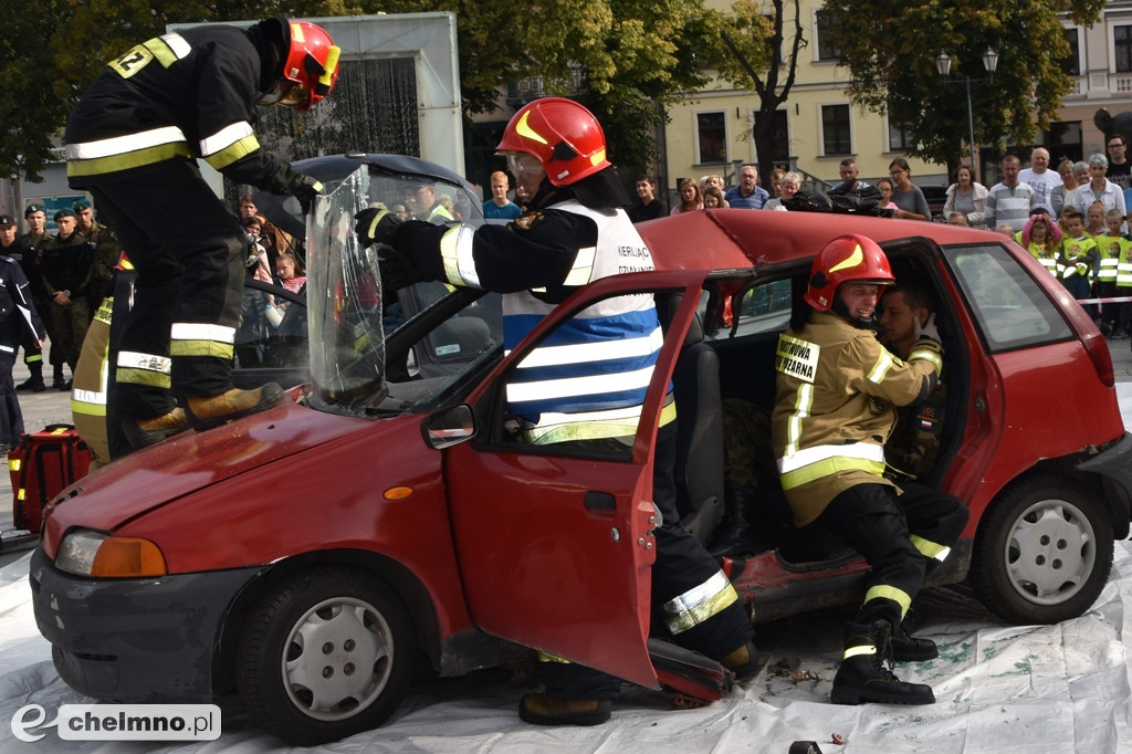 Zderzenie dwóch aut na chełmińskim Rynku