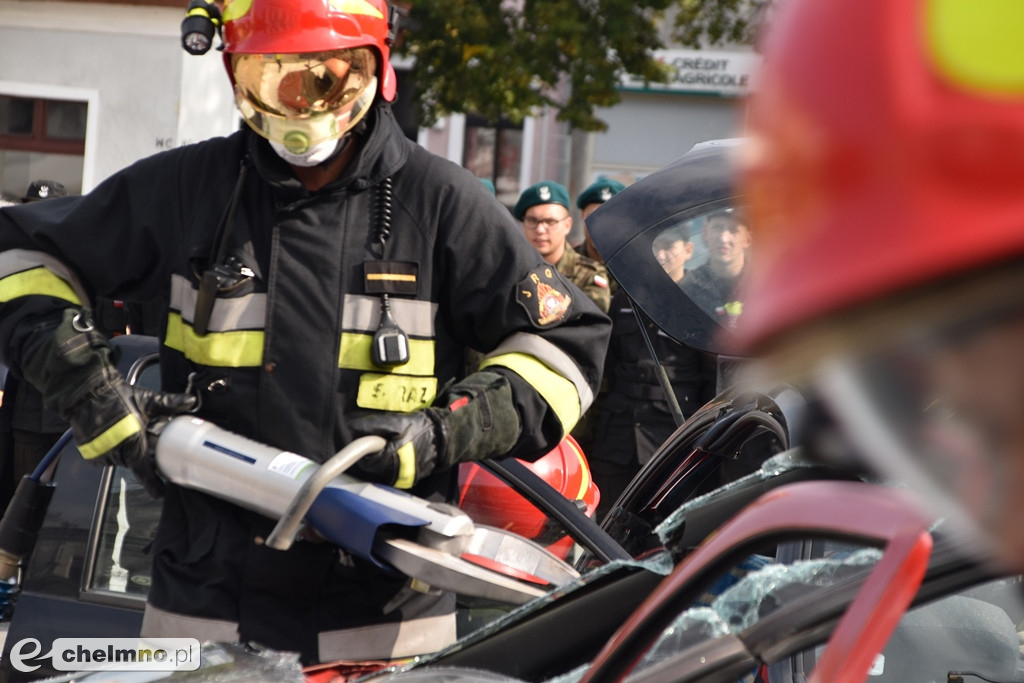 Zderzenie dwóch aut na chełmińskim Rynku