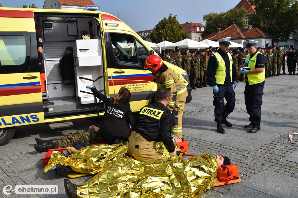 Zderzenie dwóch aut na chełmińskim Rynku