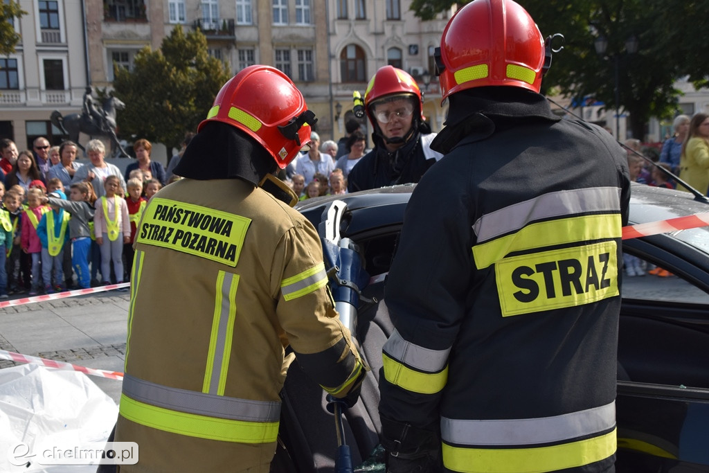 Zderzenie dwóch aut na chełmińskim Rynku