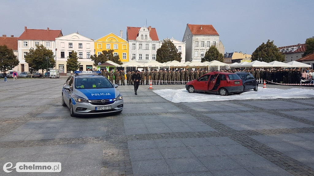 Zderzenie dwóch aut na chełmińskim Rynku