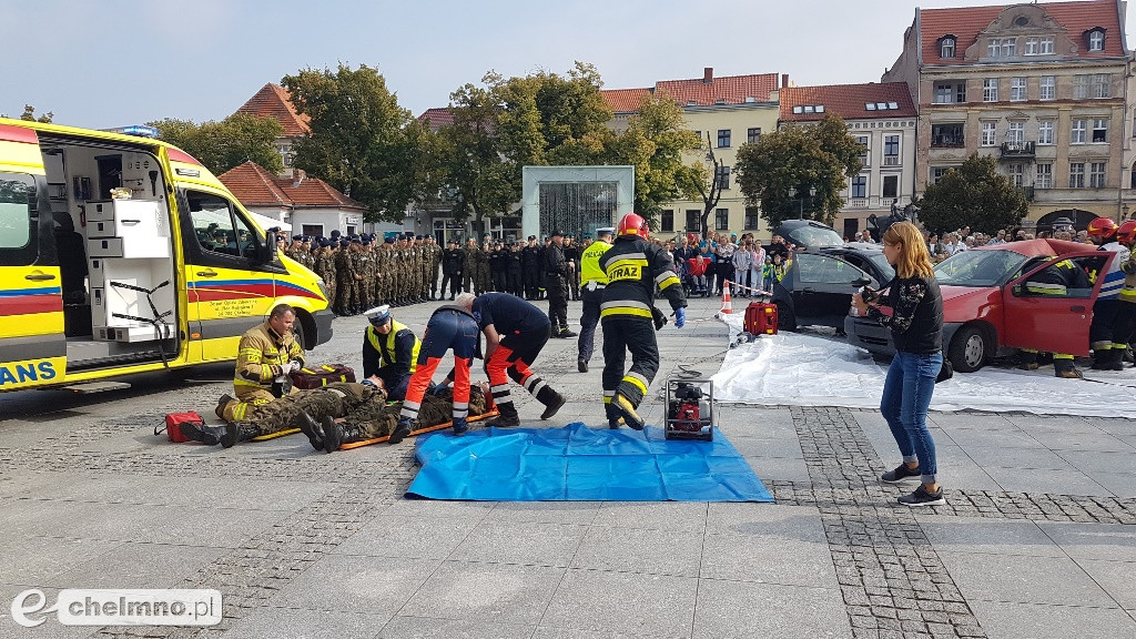 Zderzenie dwóch aut na chełmińskim Rynku