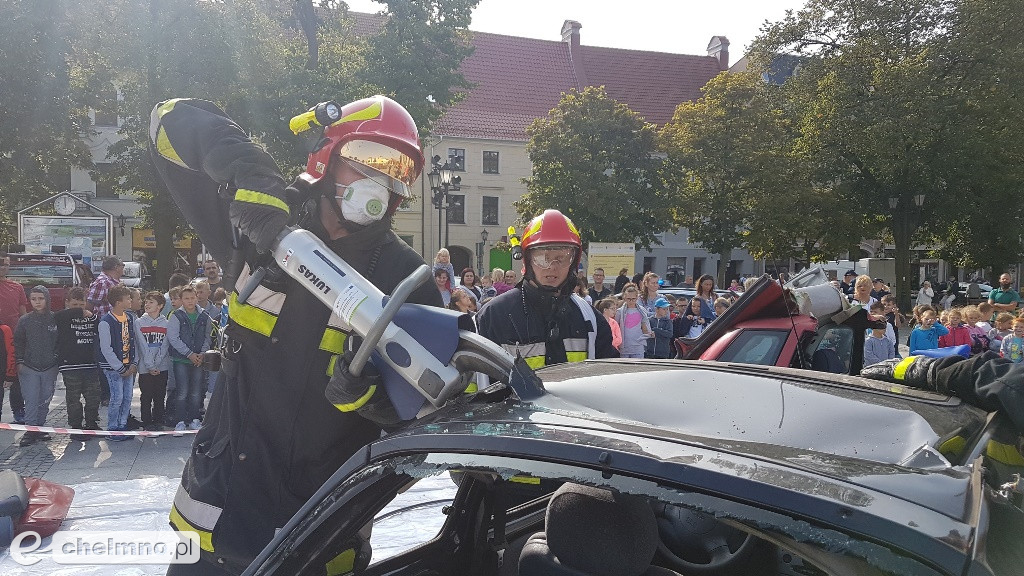 Zderzenie dwóch aut na chełmińskim Rynku