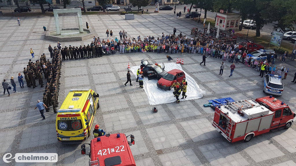 Zderzenie dwóch aut na chełmińskim Rynku