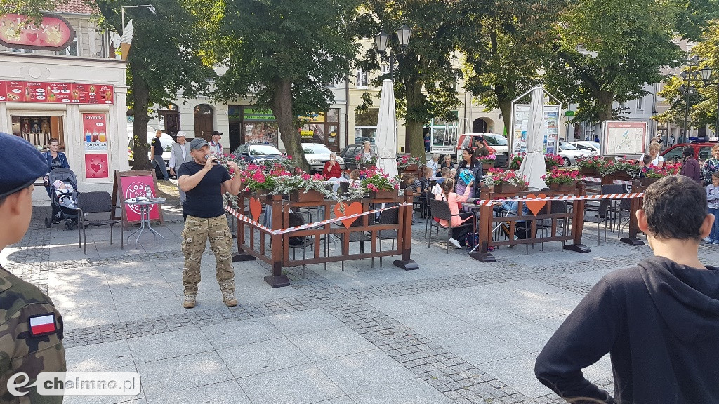 Zderzenie dwóch aut na chełmińskim Rynku