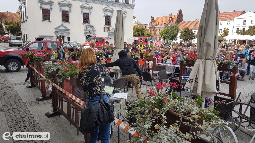 Zderzenie dwóch aut na chełmińskim Rynku