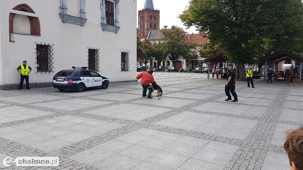 Zderzenie dwóch aut na chełmińskim Rynku