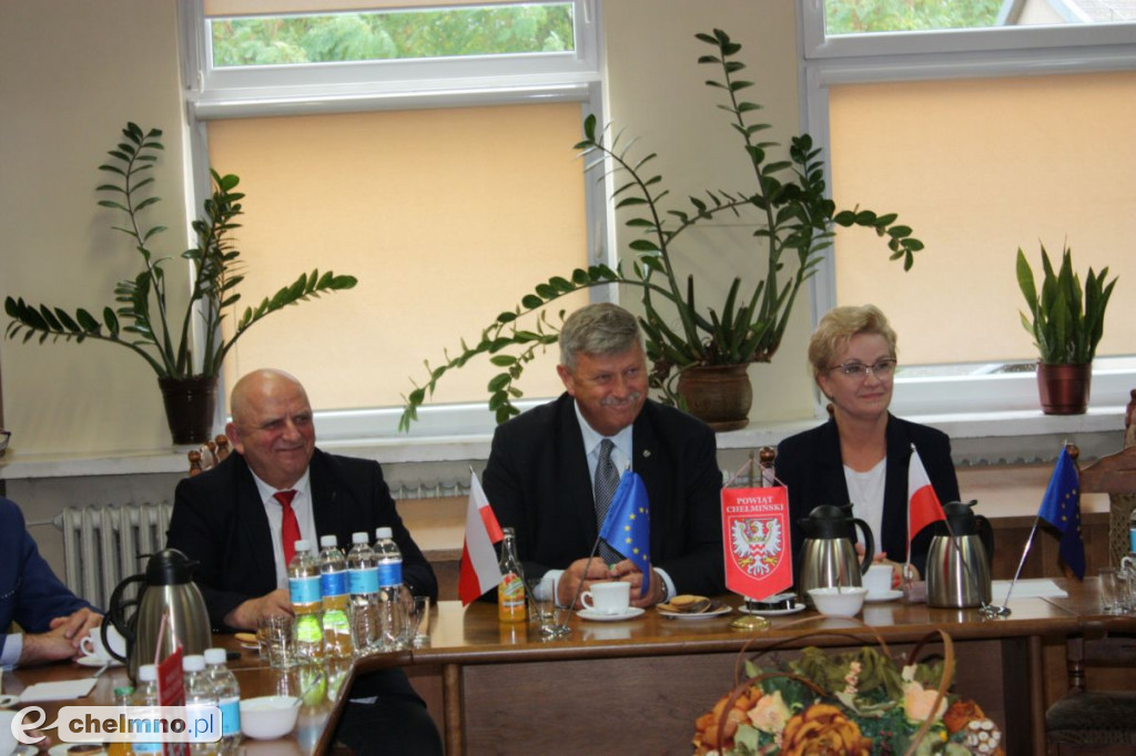 Wręczenie voucherów na inwestycje z Funduszu Dróg Samorządowych