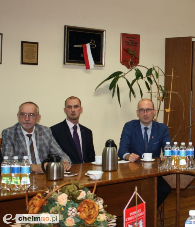 Wręczenie voucherów na inwestycje z Funduszu Dróg Samorządowych