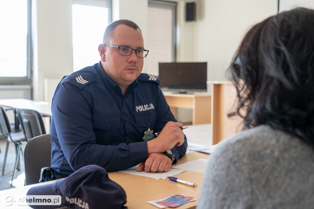 Mł. asp. Piotr Rączkowiak i drużyna z Chełmna wyróżnieni