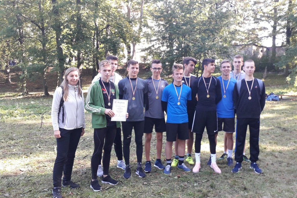 Do biegu, gotowi, start! Nasi sportowcy Mistrzami Powiatu