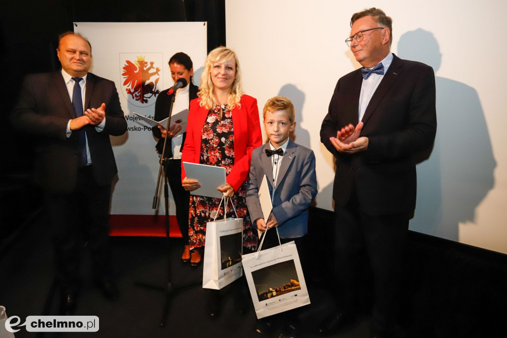 Andrzej Kotowski laureatem konkursu astronomicznego