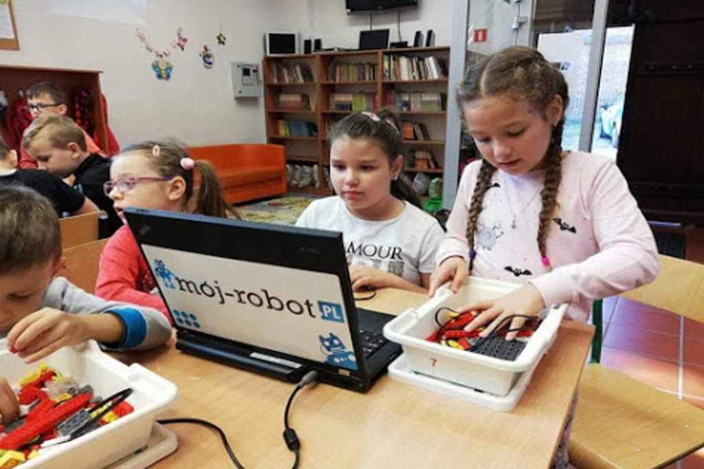 Zajęcia robotyki i oprogramowania