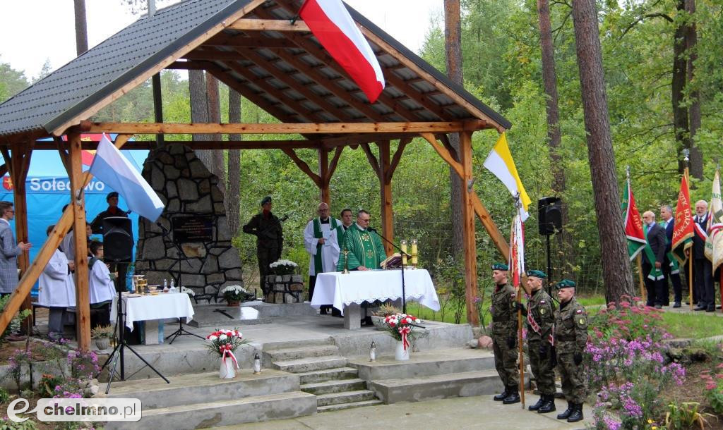 Uroczystość patriotyczno-religijna w Raciniewie