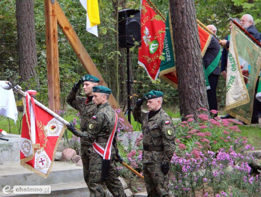 Uroczystość patriotyczno-religijna w Raciniewie