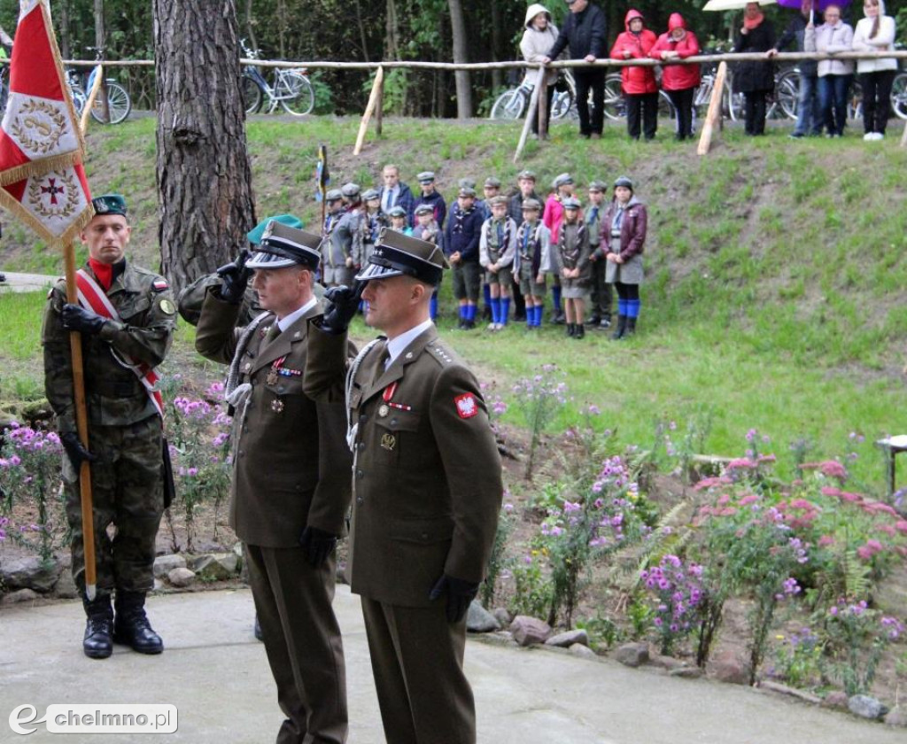 Uroczystość patriotyczno-religijna w Raciniewie