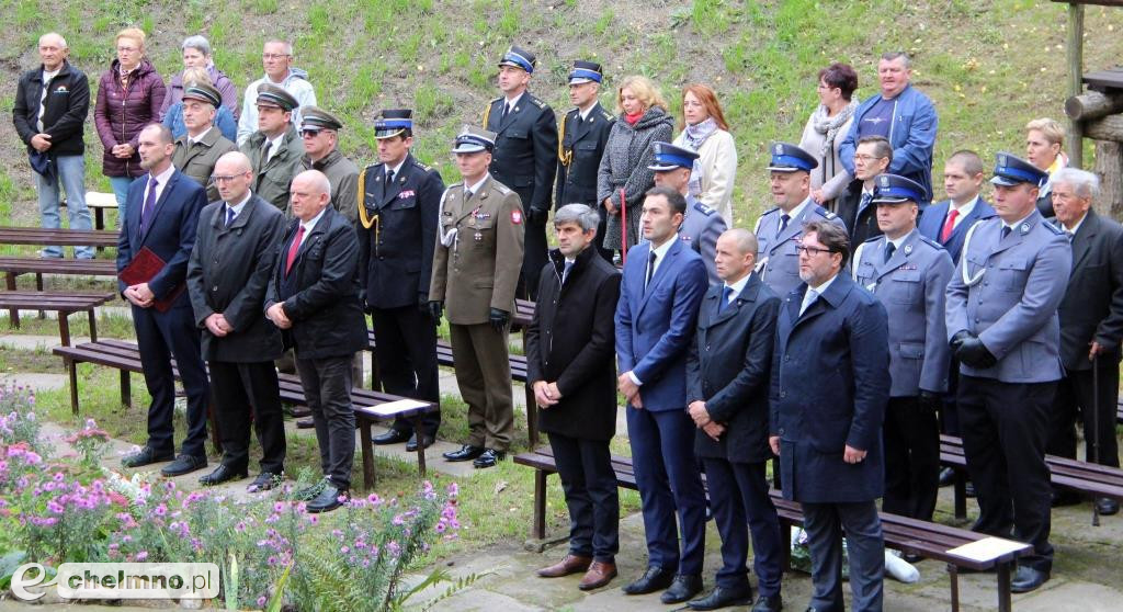Uroczystość patriotyczno-religijna w Raciniewie