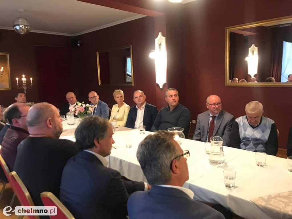 Spotkali się, by porozmawiać o samorządzie