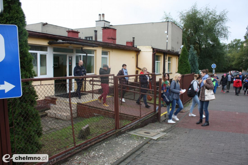 Ładunek wybuchowy w Budynku Starostwa Powiatowego