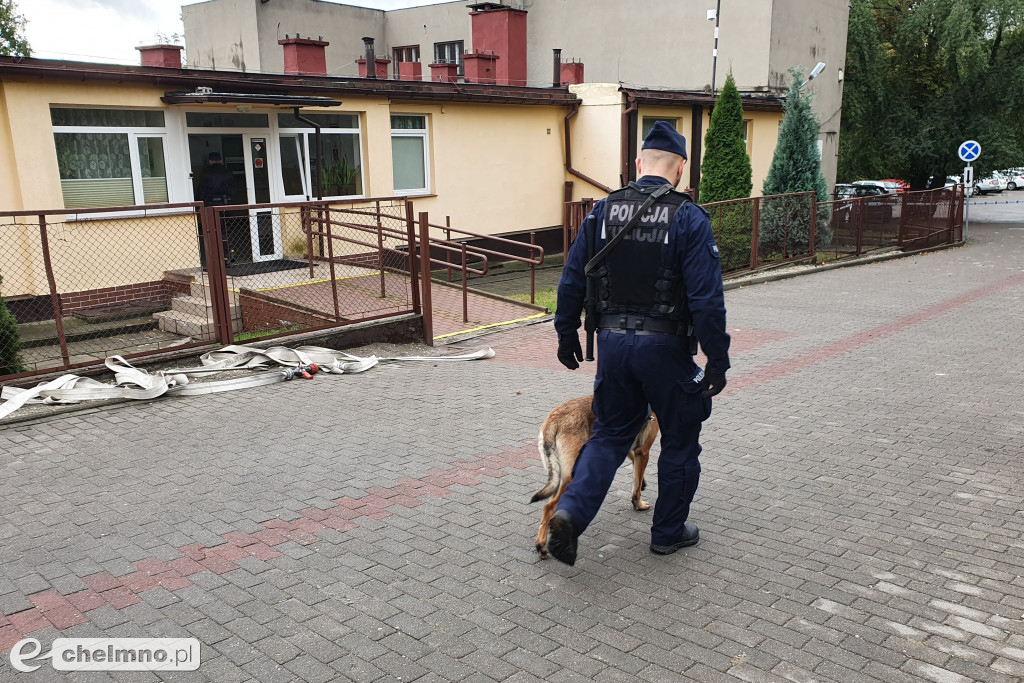 Ładunek wybuchowy w Budynku Starostwa Powiatowego