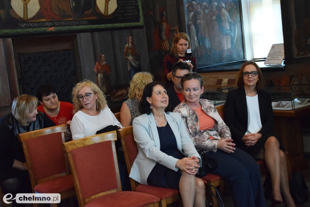 Nagrody Burmistrza Miasta z okazji Dnia Edukacji Narodowej