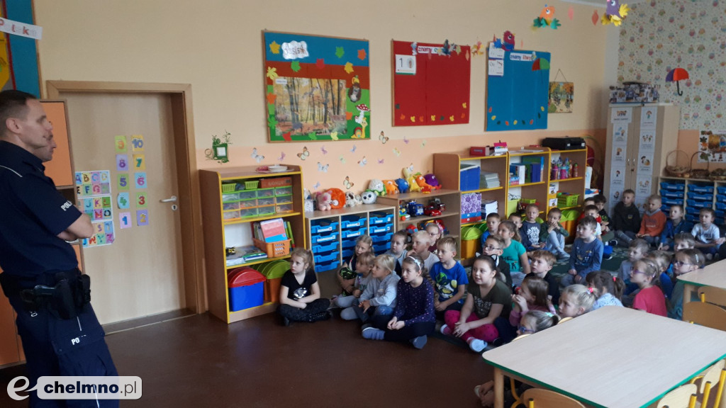 Pogadanka o bezpieczeństwie ze Smerfami